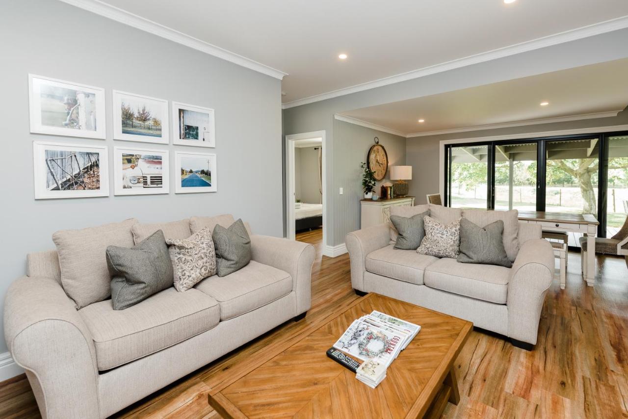 Walnut Tree Cottages Whorouly Bagian luar foto