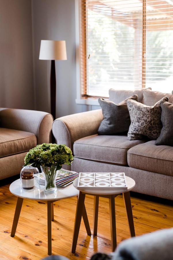 Walnut Tree Cottages Whorouly Bagian luar foto